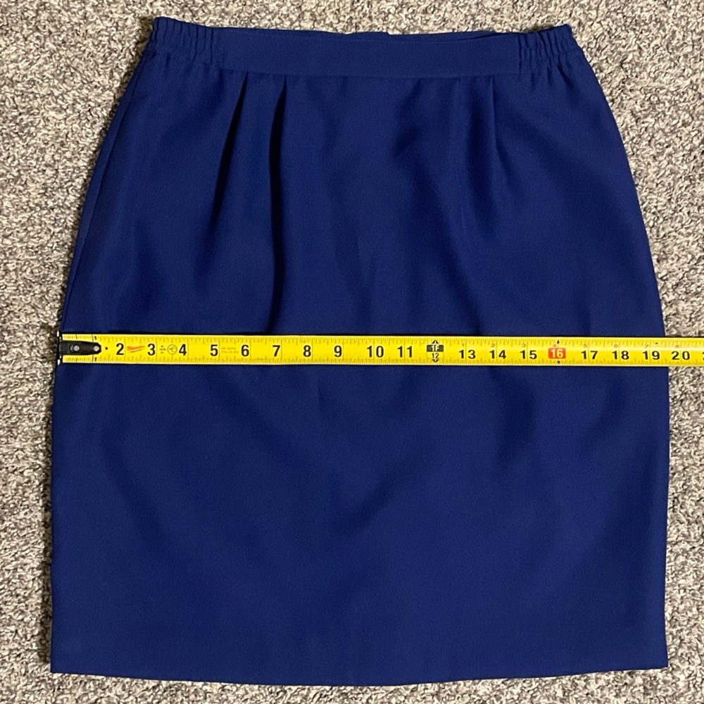 NEW Executive Collection Suit - Picture 11 of 16
